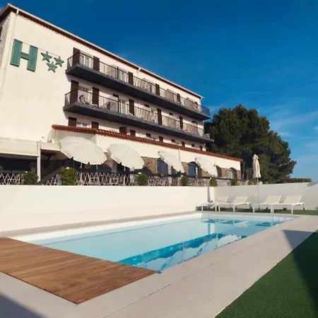 Hotel Le Belvedere Saint-Cyprien (Pyrenees-Orientales)