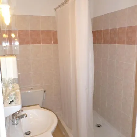 Le Belvedere Hotell Saint-Cyprien (Pyrenees-Orientales)