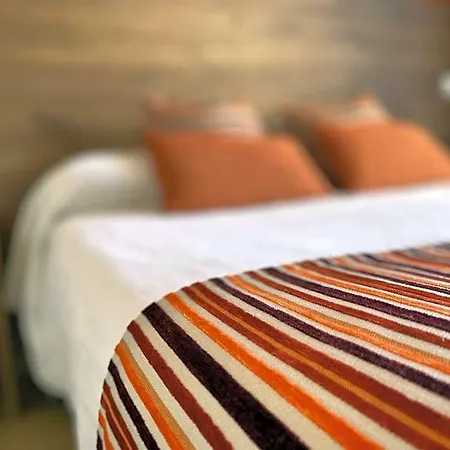 Le Belvedere Hotel Saint-Cyprien (Pyrenees-Orientales)