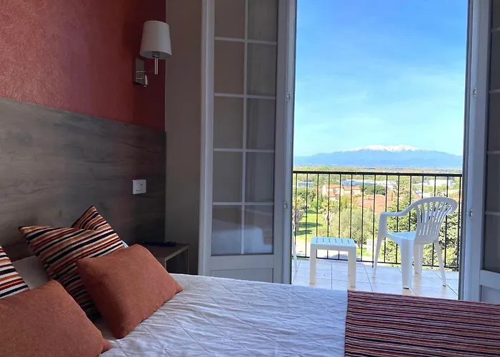 Le Belvedere Saint-Cyprien (Pyrenees-Orientales)